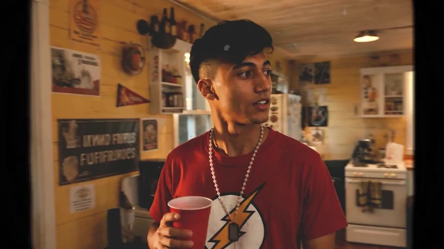Quadro do videoclipe: a entrada